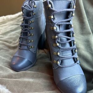 Diesel Hi-Persis lace up suede and denim boot size 7 NWOT